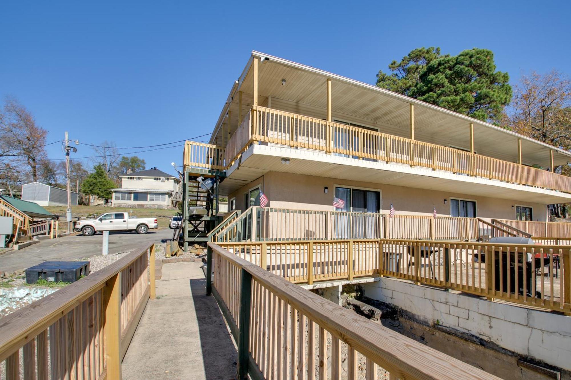 Hot Springs Condo With Lake Access And Boat Dock! Екстер'єр фото